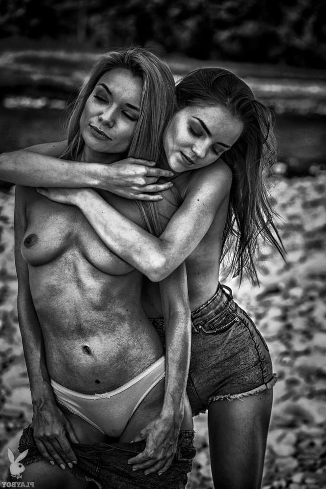 25P Beauty in Black and White 11