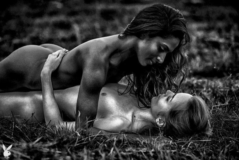 25P Beauty in Black and White 25