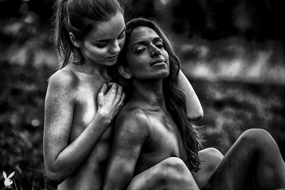 25P Beauty in Black and White 25