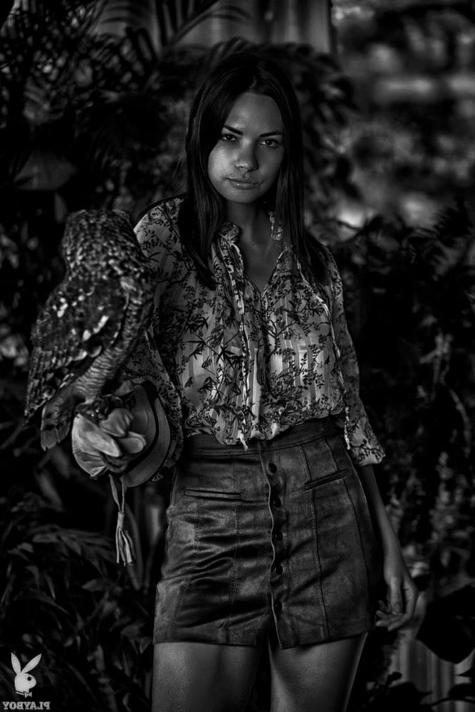25P Beauty in Black and White 21