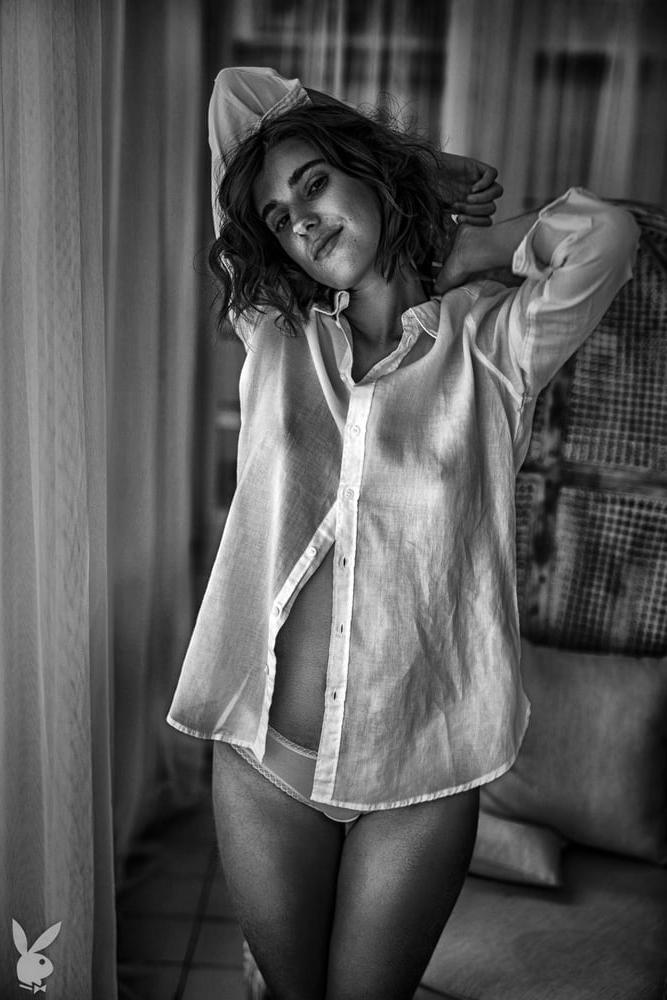 25P Beauty in Black and White 9