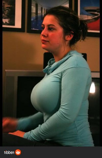 25P 2 busty 2 hide