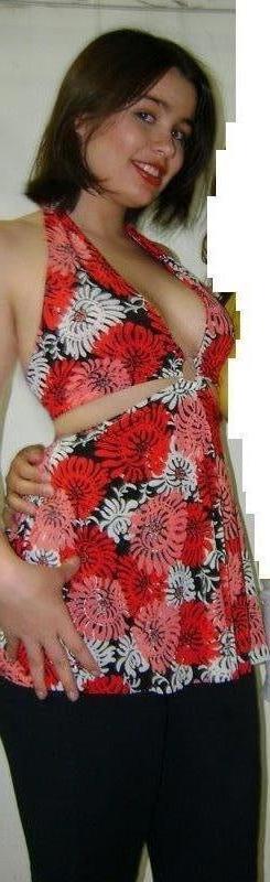 23P Busty brunette