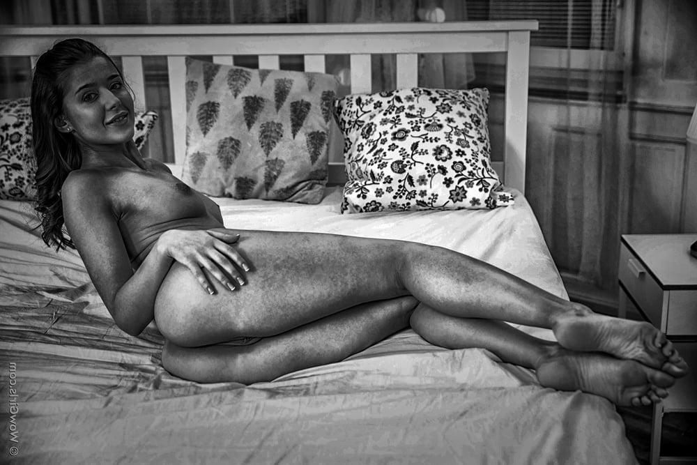 25P Beauty in Black and White 5