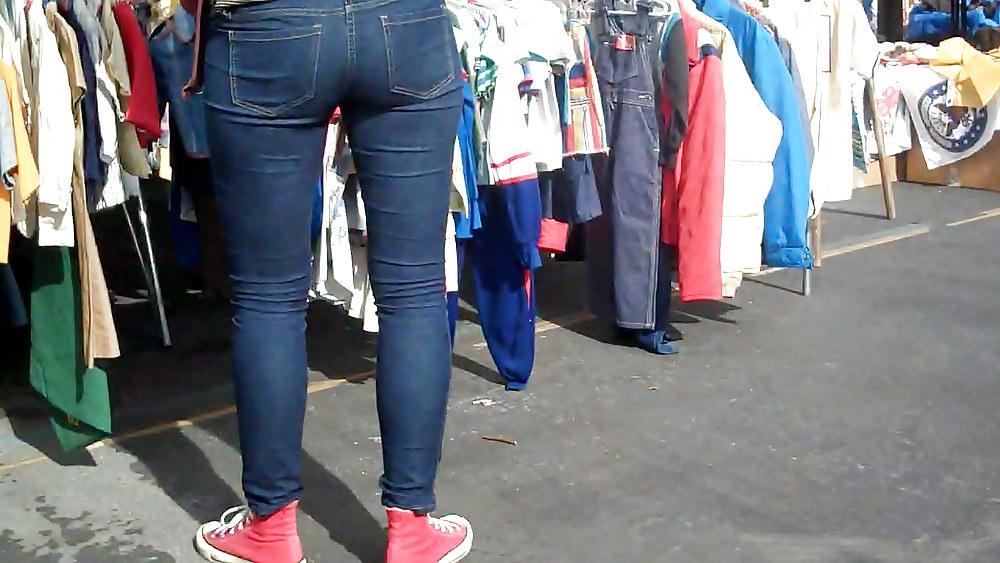 25P Blue jeans stuffed with rear ends ass & butts