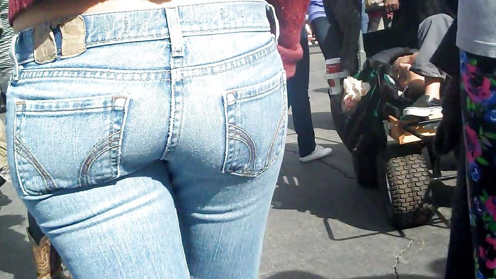 25P Blue jeans stuffed with rear ends ass & butts
