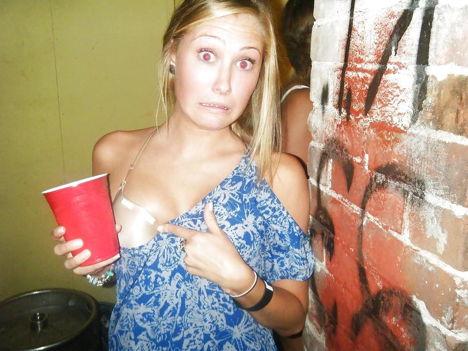 23P Teen downblouse