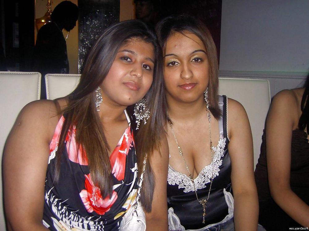 10P Hot Desi Indian 