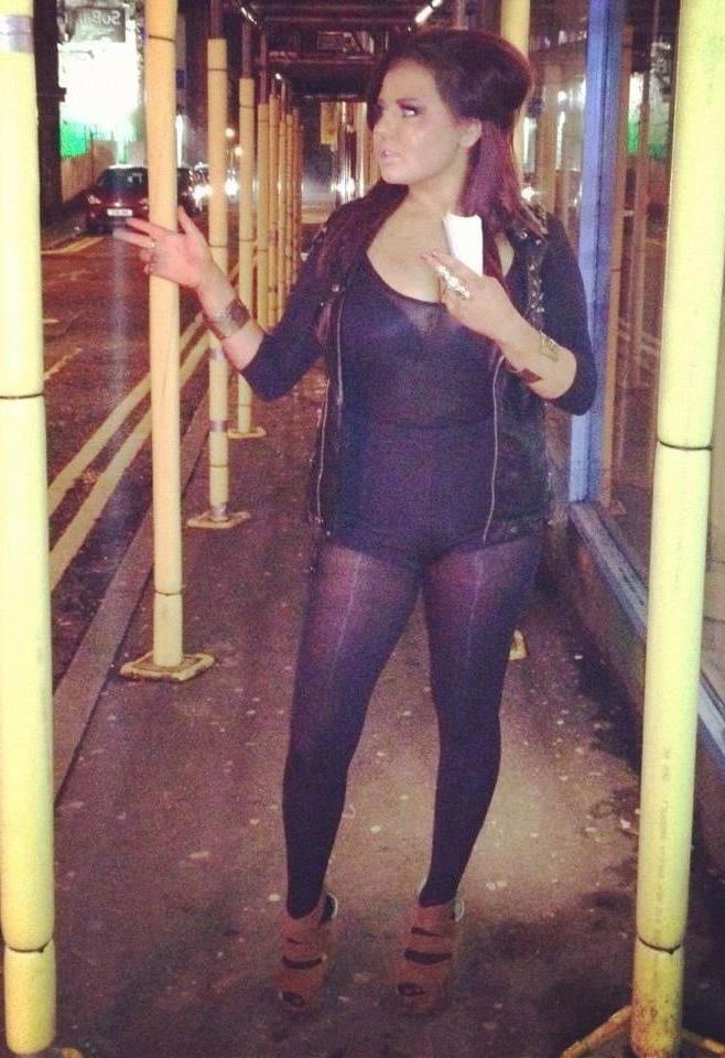 25P Busty Chav Delight 2