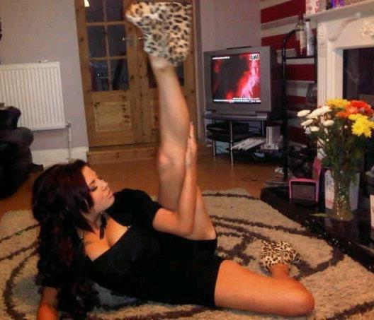 25P Busty Chav Delight 2