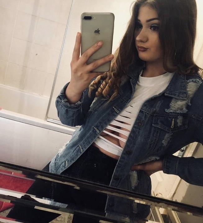24P Busty Chav Delight 1