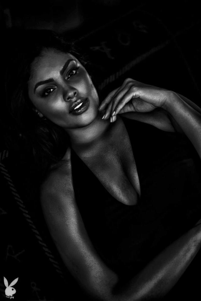 25P Beauty in Black and White 26