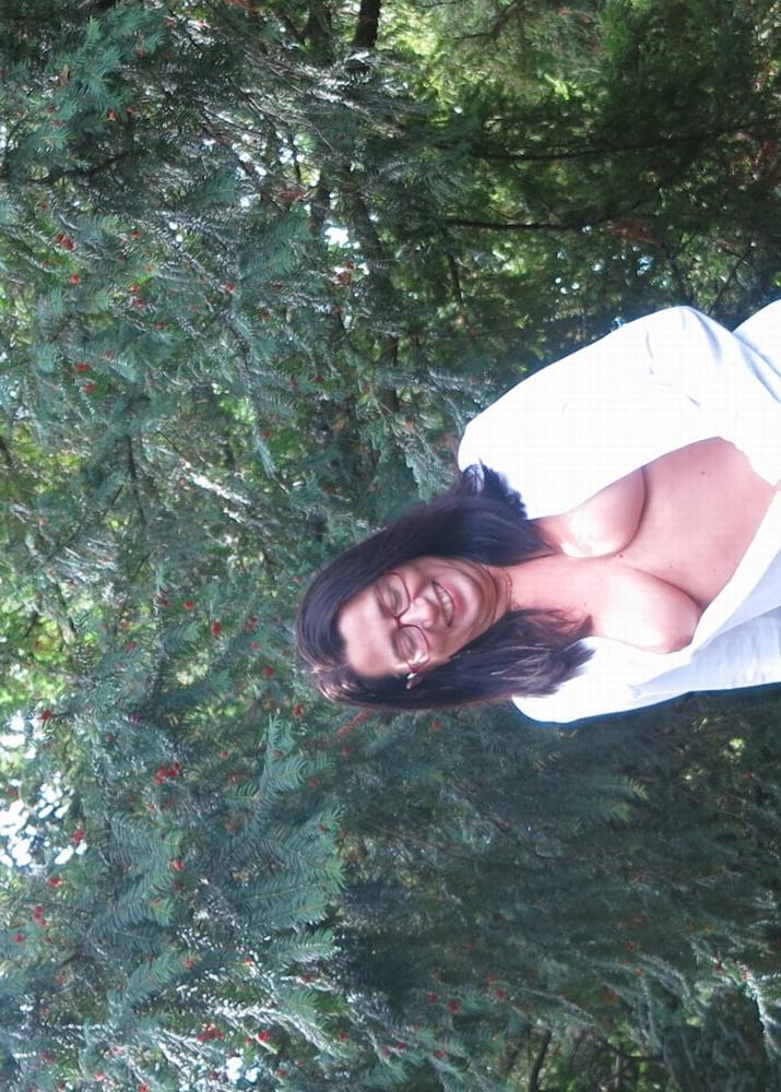 25P Downblouse & Nippelblicke 244