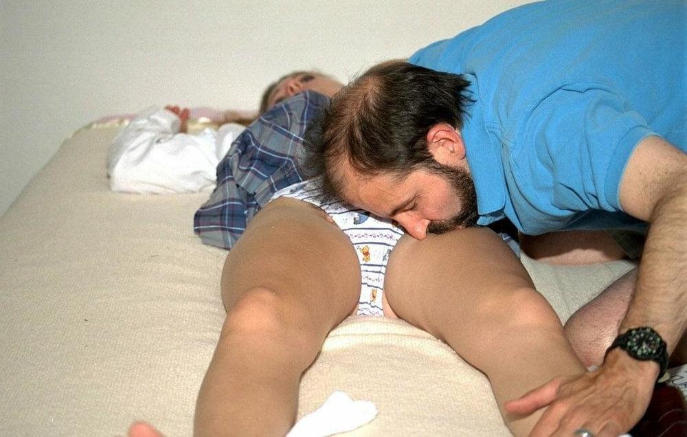 20P Foot job 02