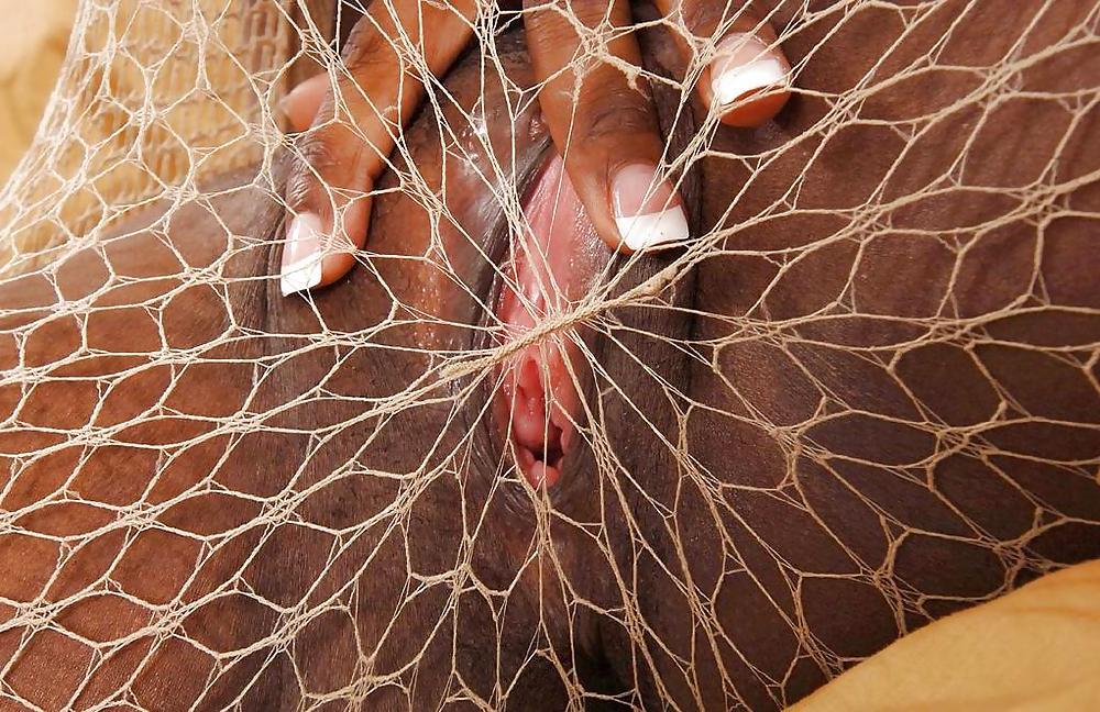 25P EBONY BEAUTY - CHRISTIAN