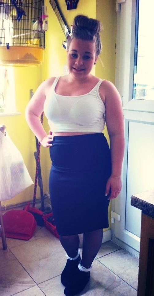 11P Busty Chav Delight 3