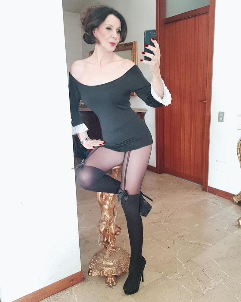23P Strumpfhosen-Milf Teil 48