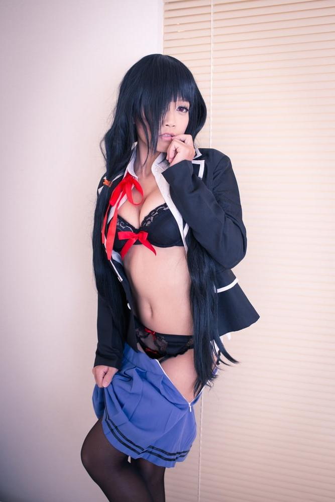 25P cosplay