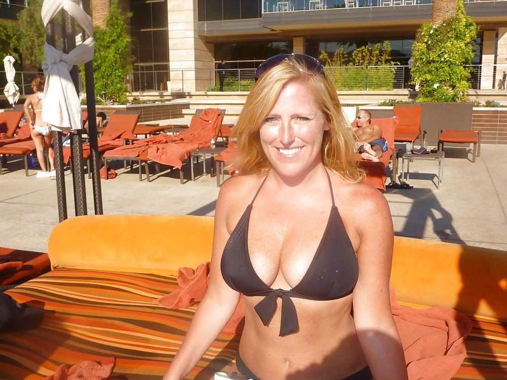 25P Busty Flickr Milf (non-nude)
