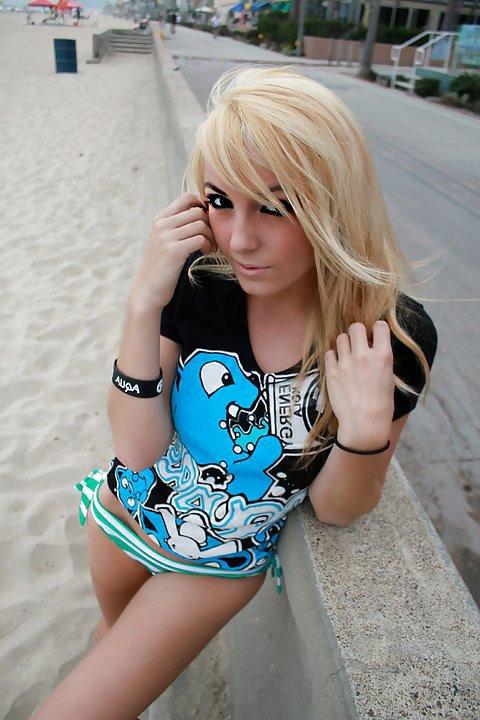 25P Jessica Nigri Cosplay Goddess
