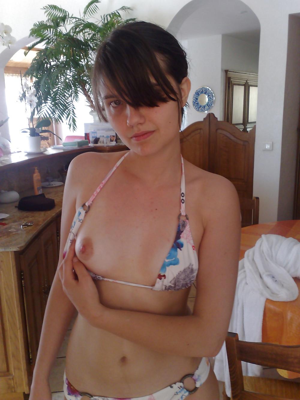 25P Nice French Cutie