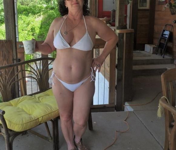 25P matures and amateurs in swim suits 3