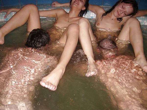 25P Group sex all around the world