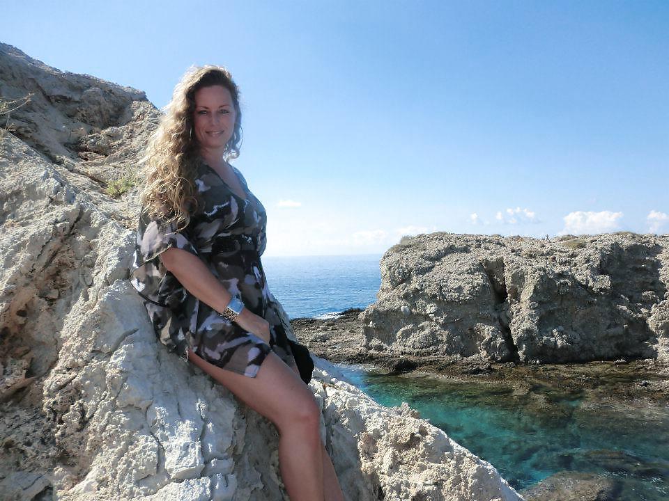 25P Dutch slut natasja from facebook dirty comments pls