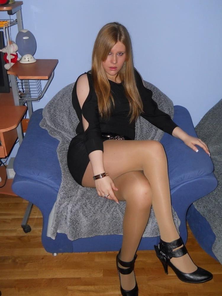 25P PANTYHOSE AMATEURS 315