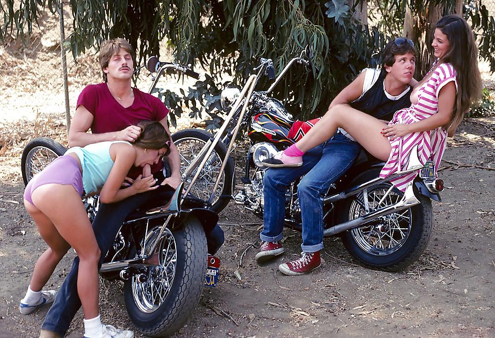21P Classic Biker Sex Threesome