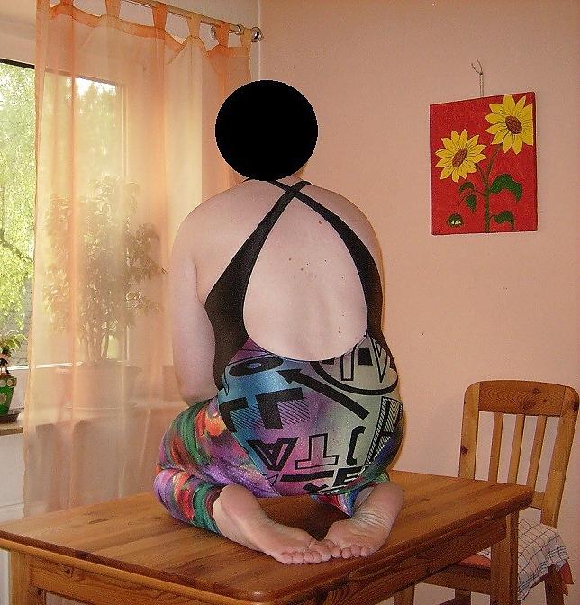 11P Swimsuit badeanzug und leggins