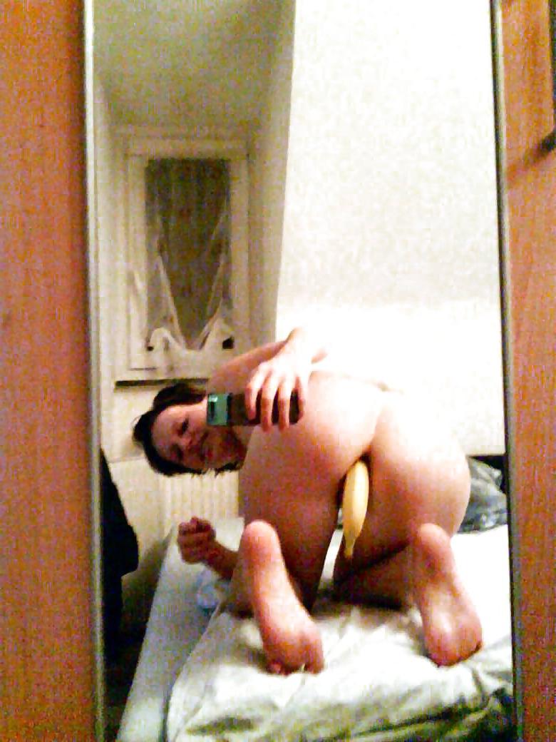 25P Self shot sex toy slut