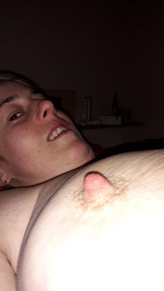 25P naked and dildo play 2020