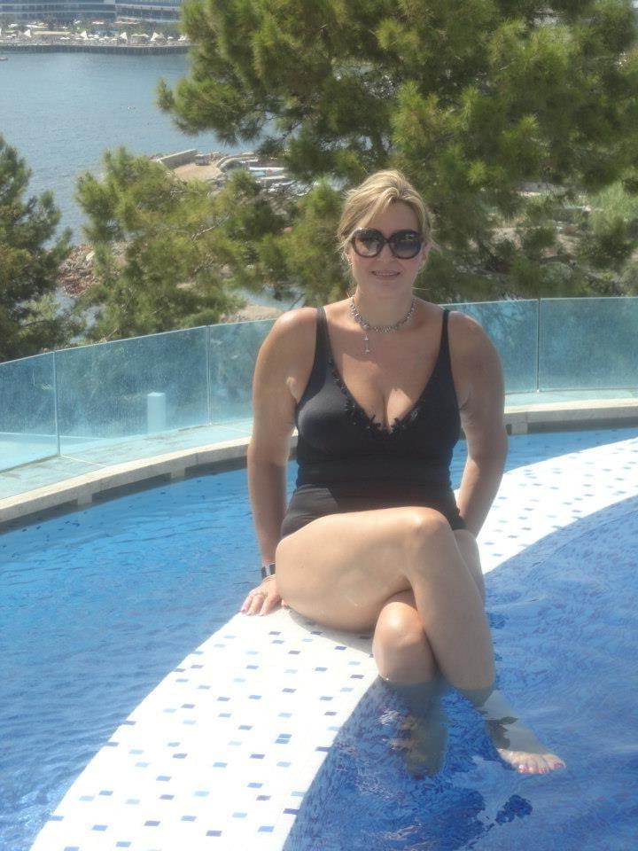 25P There Is Nothing Sexier Than A Woman In A Swimsuit Pt. 17