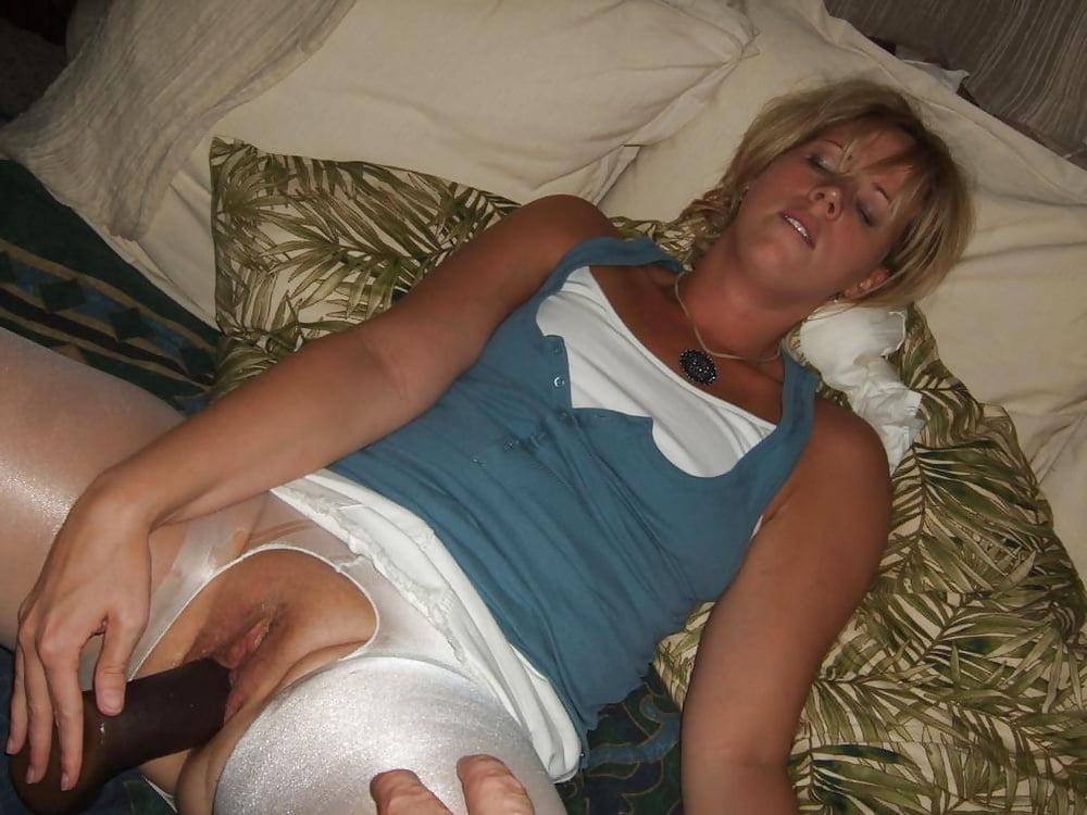 25P LADIES USING THEIR TOYS 17