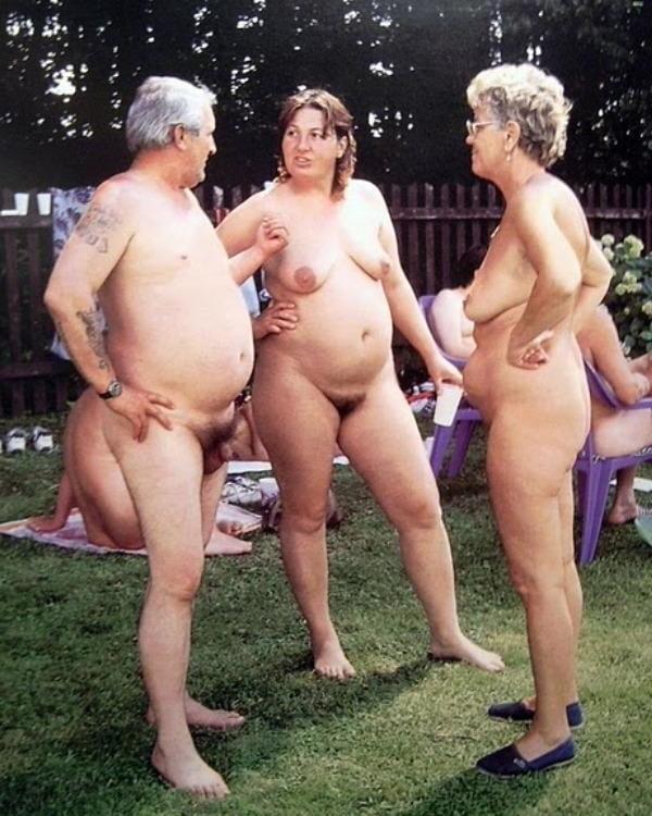 25P Outdoor Swingers 03-27