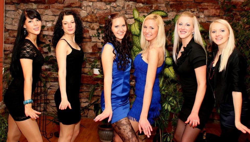 25P various polish females in tights pantyhose 105