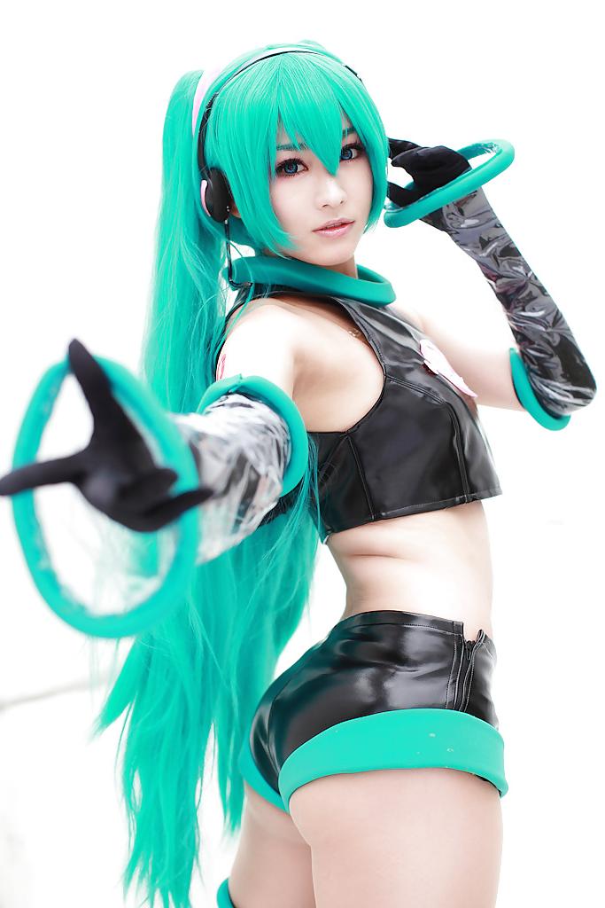 25P Sexy Japanese Hatsune Miku Cosplay II