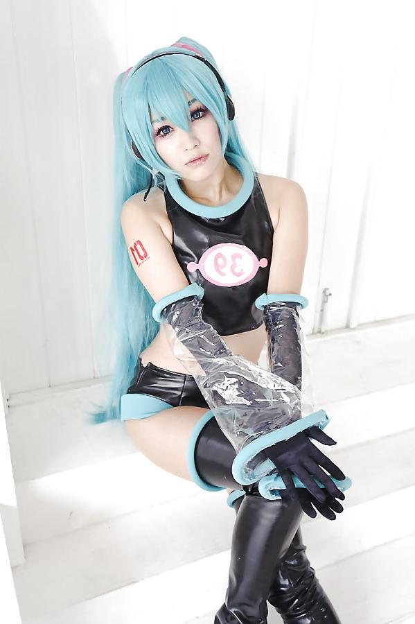 25P Sexy Japanese Hatsune Miku Cosplay II