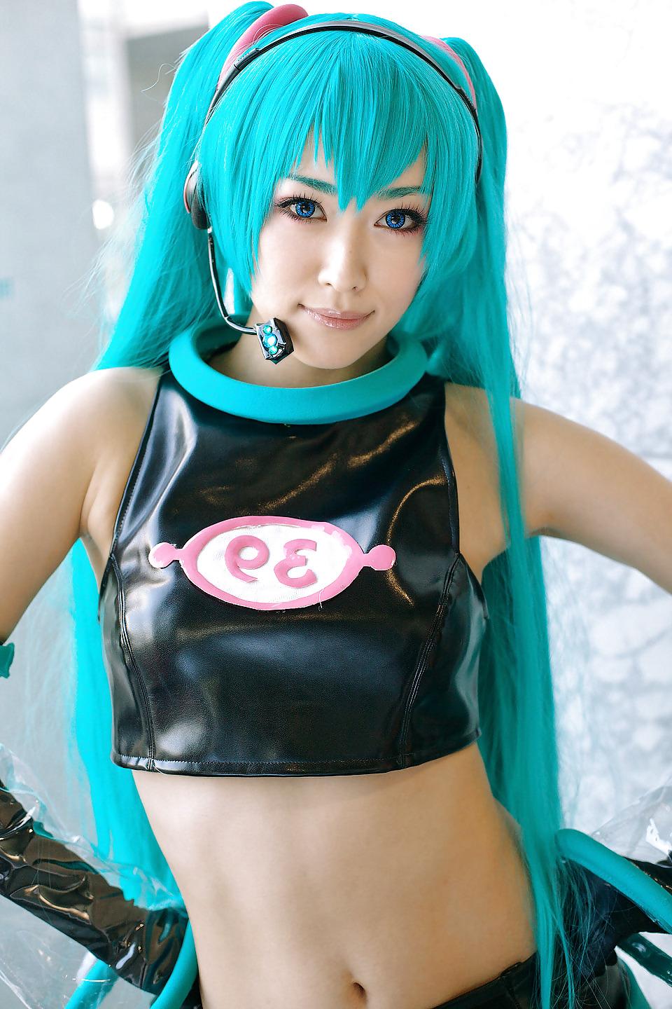 25P Sexy Japanese Hatsune Miku Cosplay II