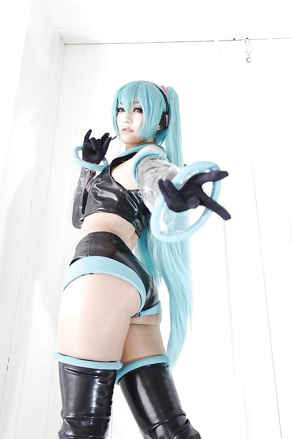 25P Sexy Japanese Hatsune Miku Cosplay II