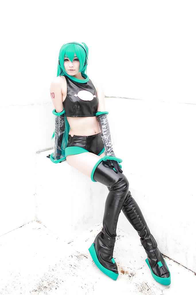 25P Sexy Japanese Hatsune Miku Cosplay II