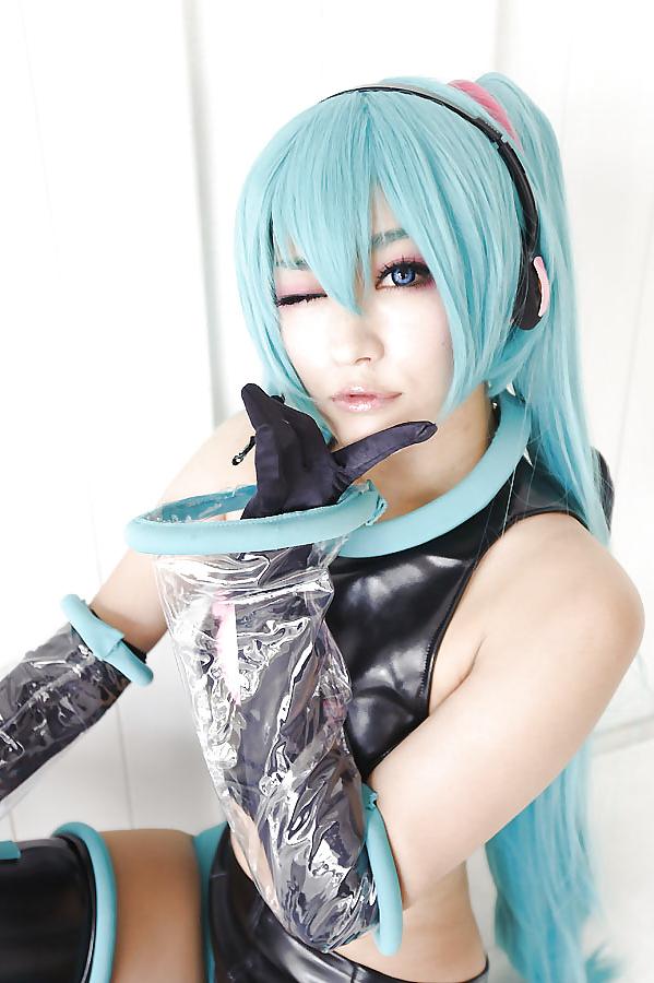 25P Sexy Japanese Hatsune Miku Cosplay II