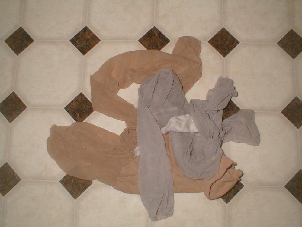 14P Handwashing the Wife's Pantyhose