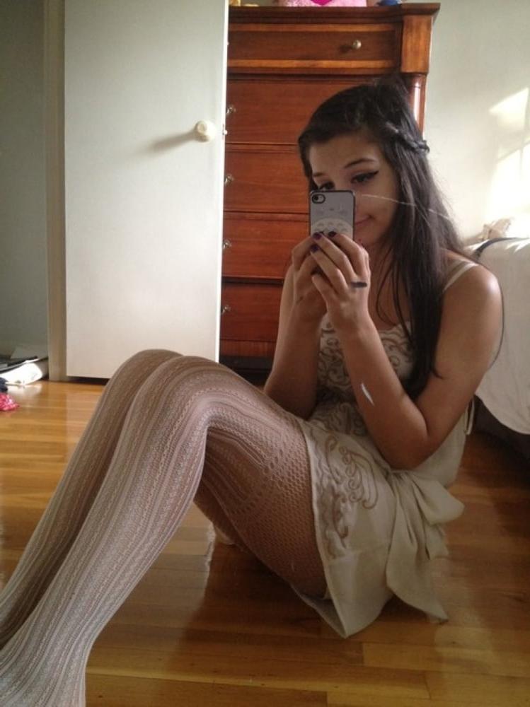 25P PANTYHOSE AMATEURS 311