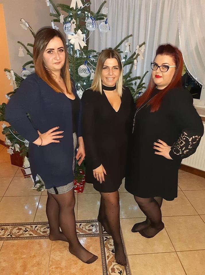 25P various polish females in tights pantyhose nylons 98
