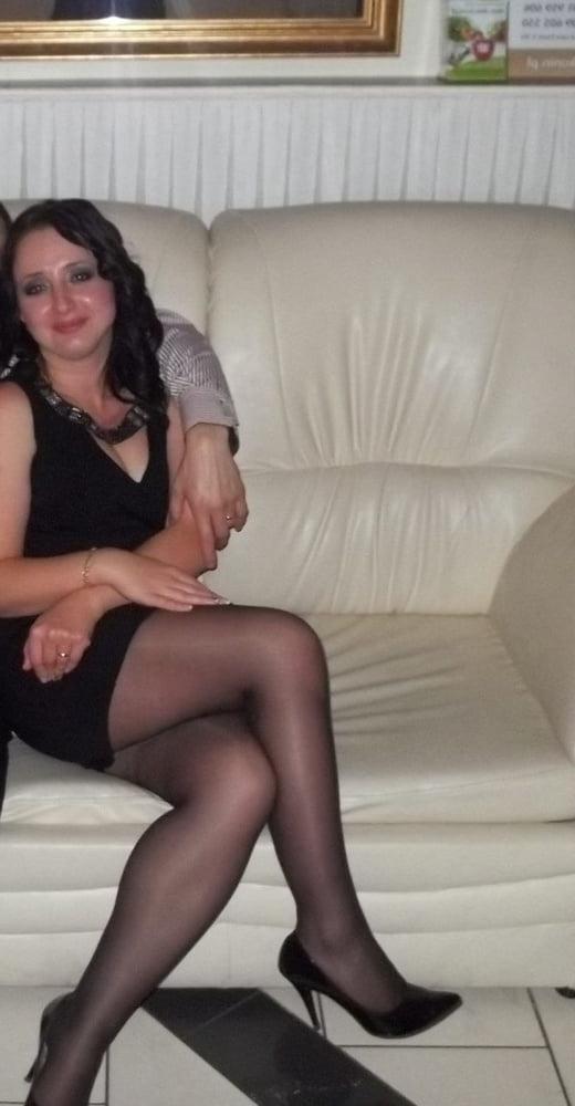 25P various polish females in tights pantyhose nylons 98