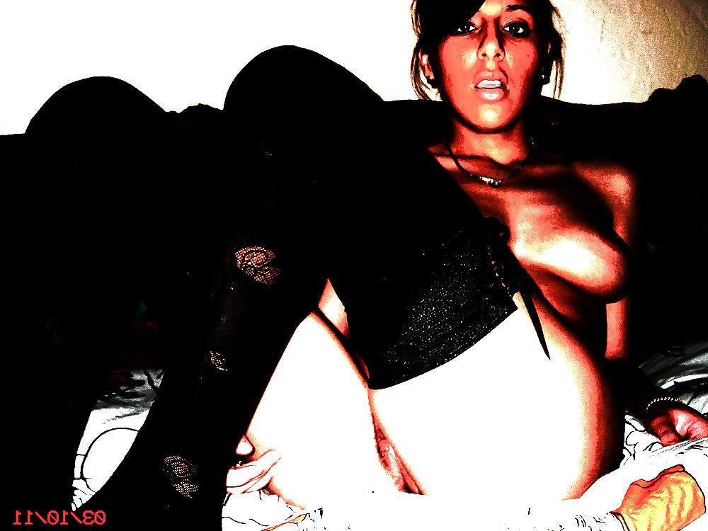 25P Fatima French Slut
