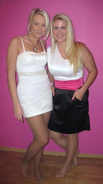 25P sexy babes in tights pantyhose nylons 193