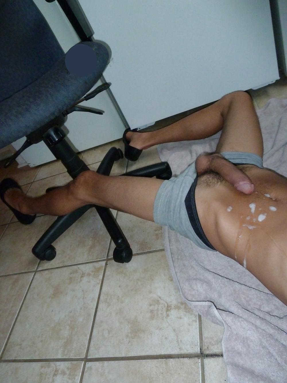 5P Cum after footjob